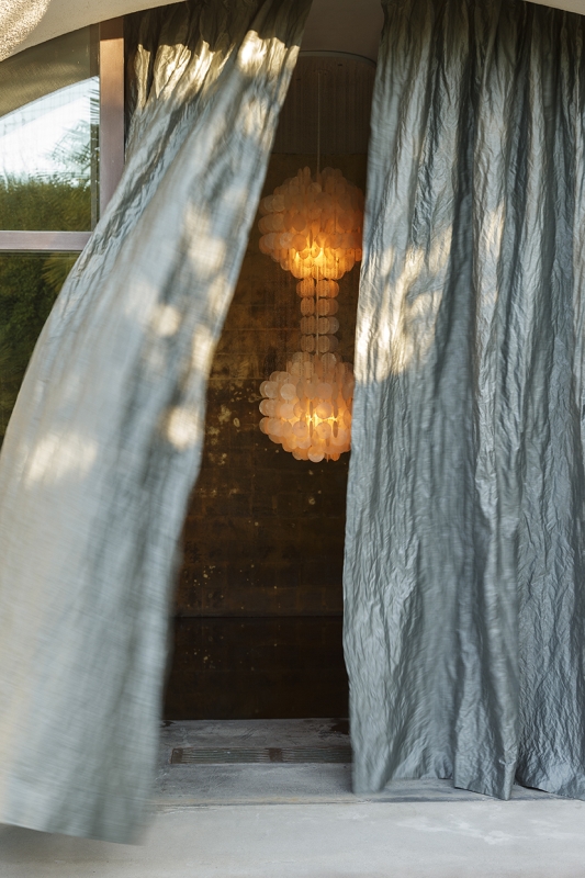 フィスバ マーマレード カーテン刺繍